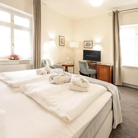 Bernstein Hotel 4*